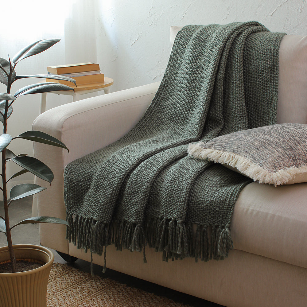 Buy Shikra Throw - Grey Throws from Vaaree