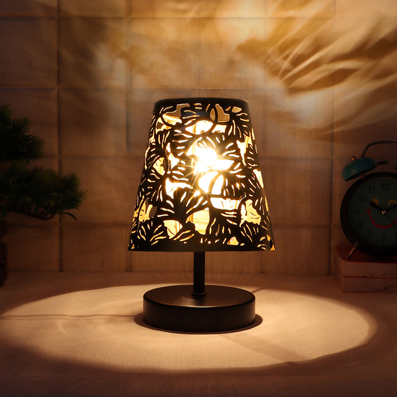 Table Lamp - Otravo Flora Etched Table Lamp - Black