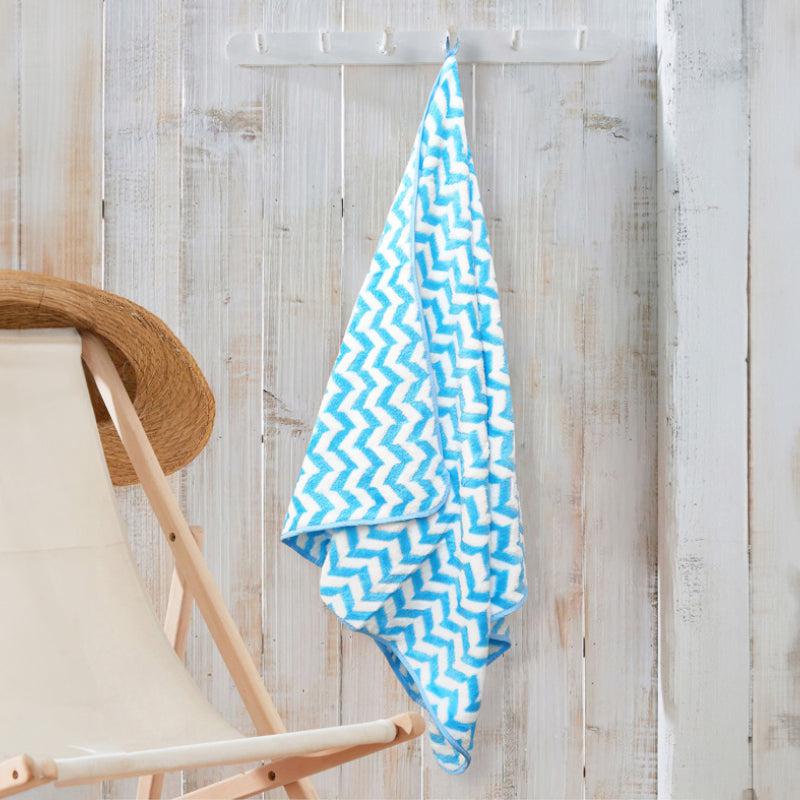 Buy Mervo Stripe Bath Towel - Peach Bath Towels from Vaaree