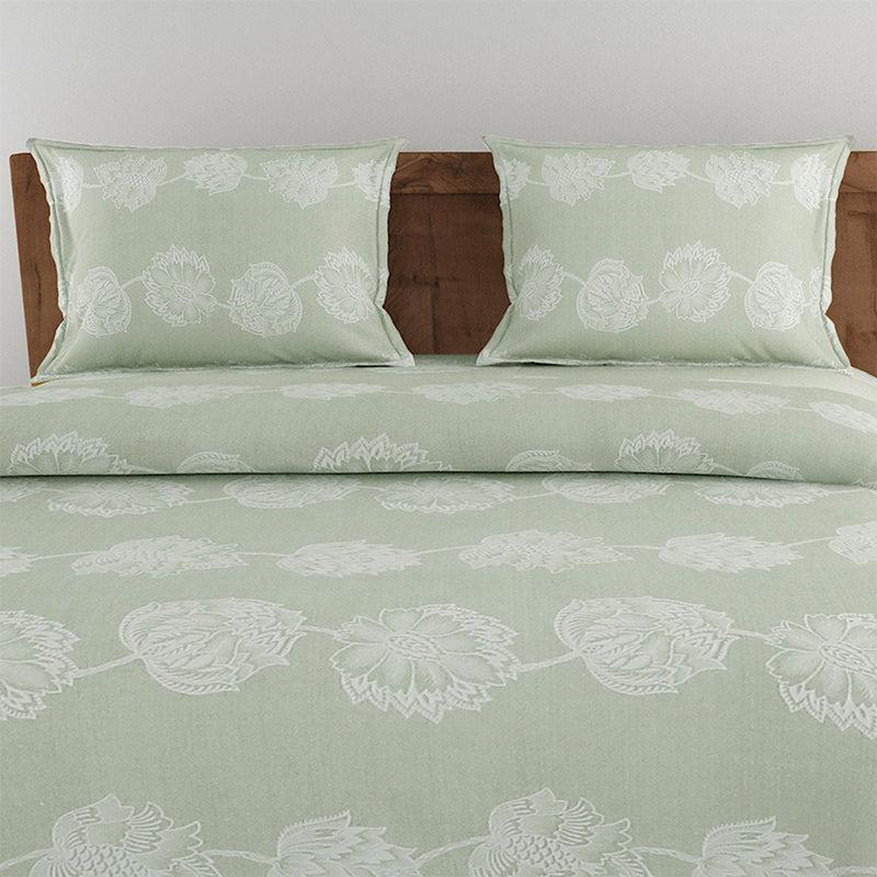 Buy Luna Floral Bedding Set - Green Bedding Set from Vaaree