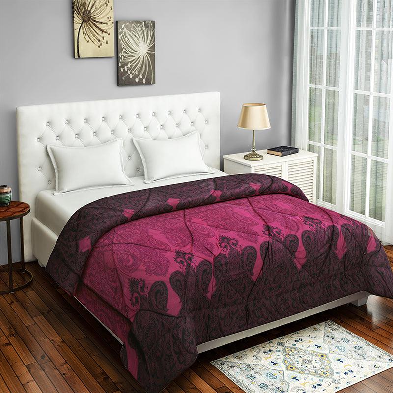 Buy Gables Floral Comforter Comforters & AC Quilts from Vaaree