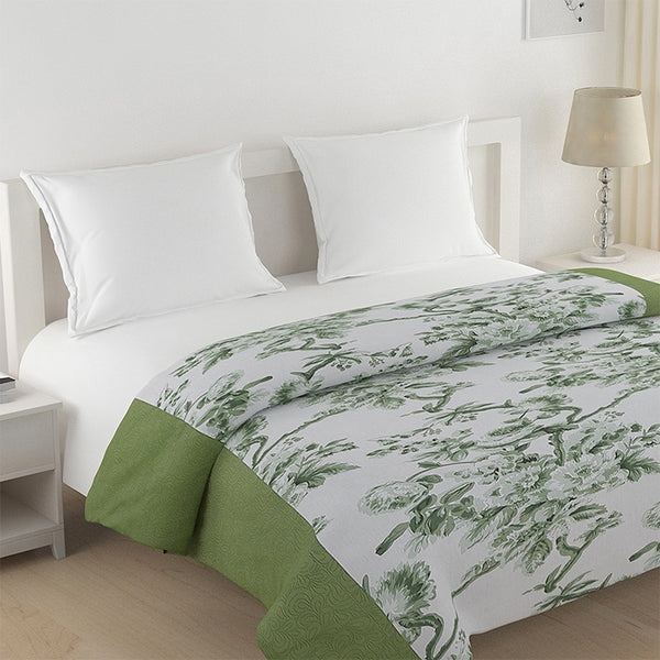 Misty Floral Comforter - Green
