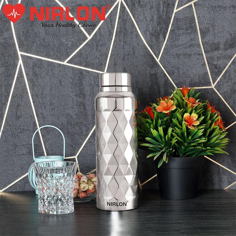 Buy Reivo Geometry Water Bottle - 1000 ML Bottle from Vaaree