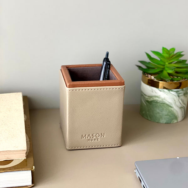 Wegol Faux Leather Pen Stand