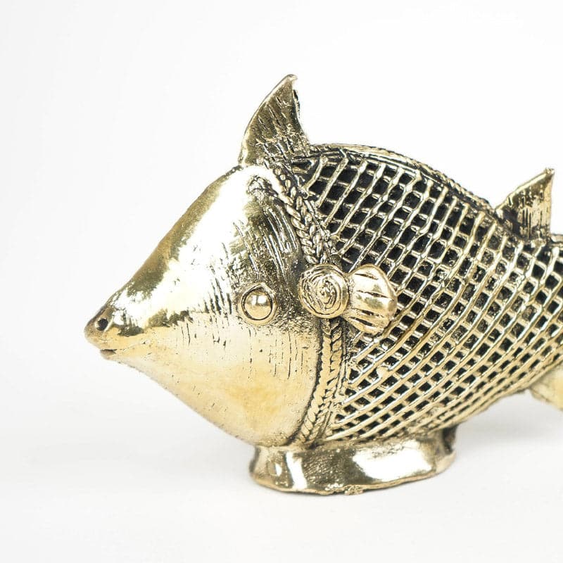 Buy Fishy Forge Showpiece Showpieces from Vaaree