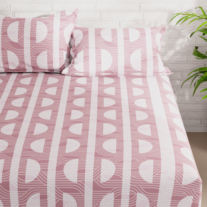 Buy Nigel Geometric Bedsheet - Pink Bedsheets from Vaaree