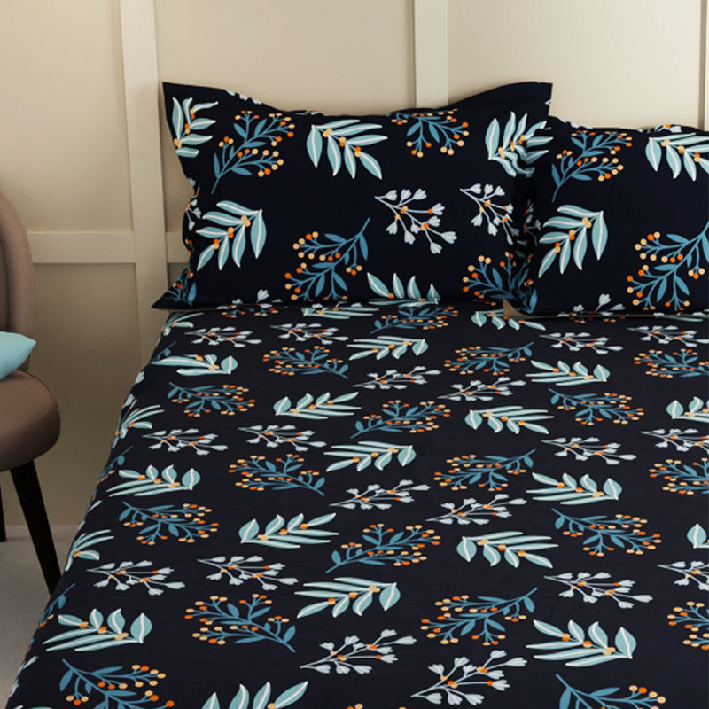 Buy Midnight Gardenia Floral Bedsheet Bedsheets from Vaaree