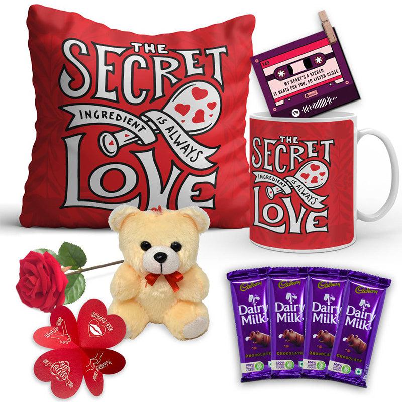 Buy The Secret Ingredient Gift Set - Red Gift Box from Vaaree