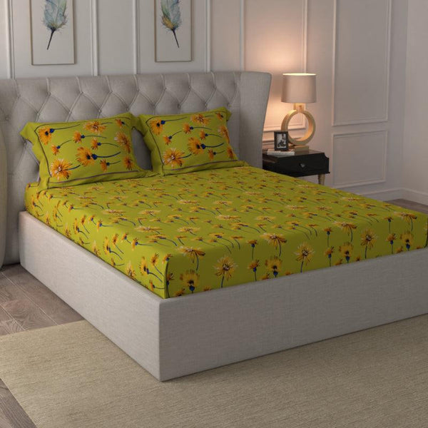 Buy Pansy Floral Bedsheet - Green Bedsheets from Vaaree