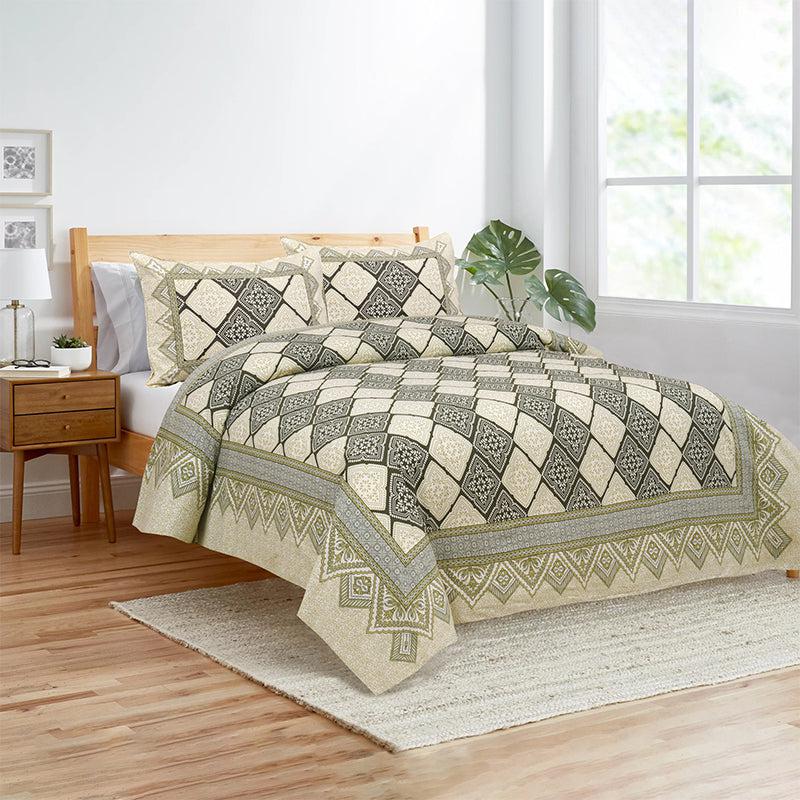 Buy Shadh Geomatric Bedsheet - Green Bedsheets from Vaaree