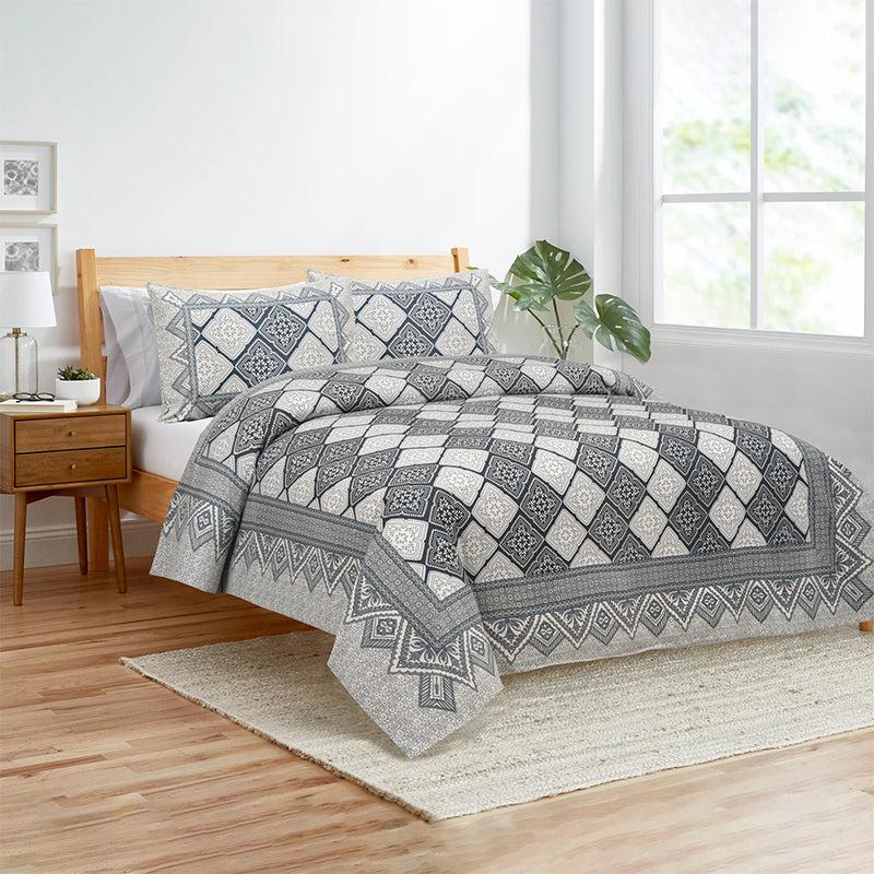 Buy Shadh Geomatric Bedsheet - Grey Bedsheets from Vaaree