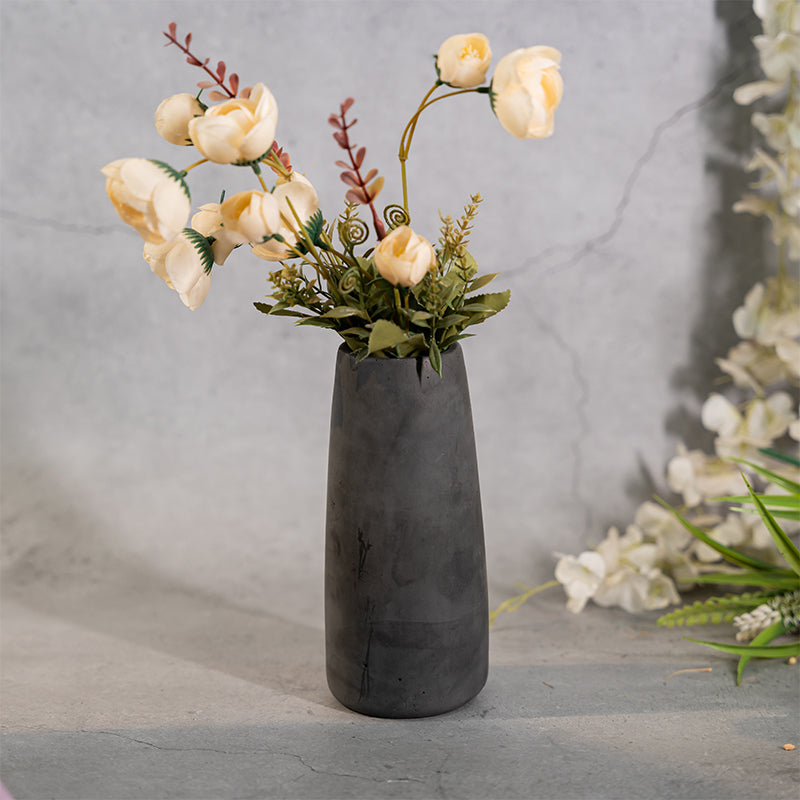 Vase - Iria Concrete Vase