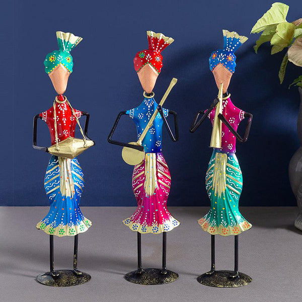 Buy Harminonia Folk Showpiece - Set Of Three Showpiece from Vaaree