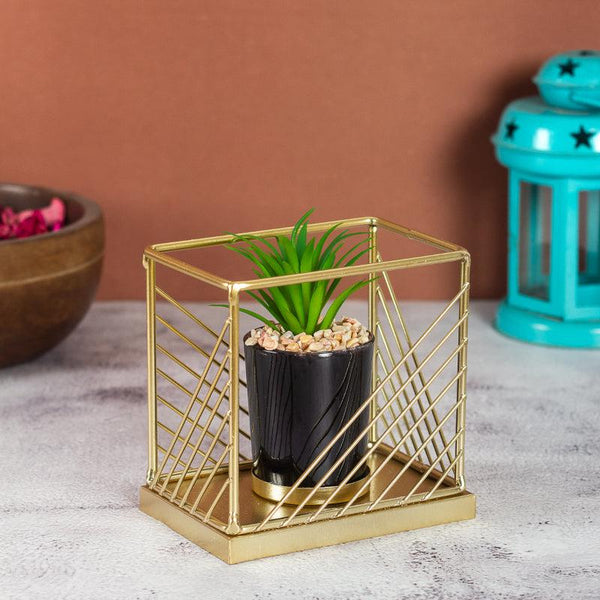 Buy Jadeo Metal Planter Pots & Planters from Vaaree