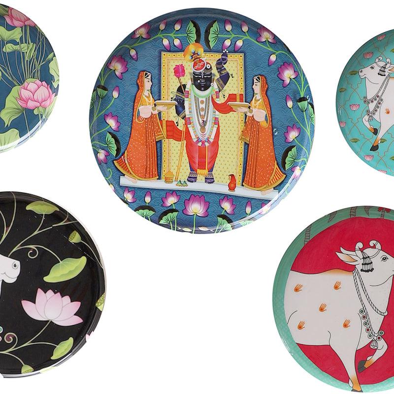 Buy Nandi Divine Metal Wall Plate - Set Of Five Wall Plates from Vaaree