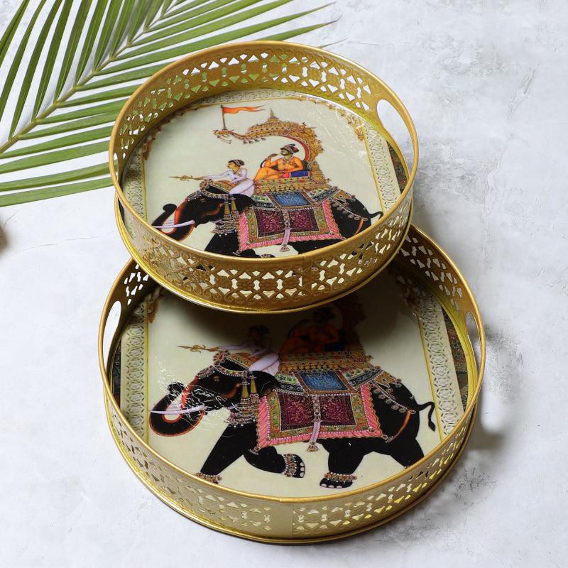 Buy Regal Jaali Round Metal Serving Tray - Set Of Two Serving Tray from Vaaree