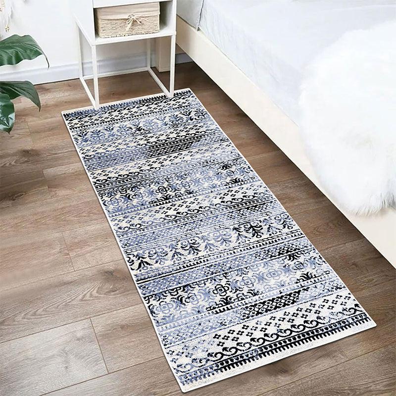 Buy Karta Anti Skid Runner Rug - Grey & Black Runner Rug from Vaaree