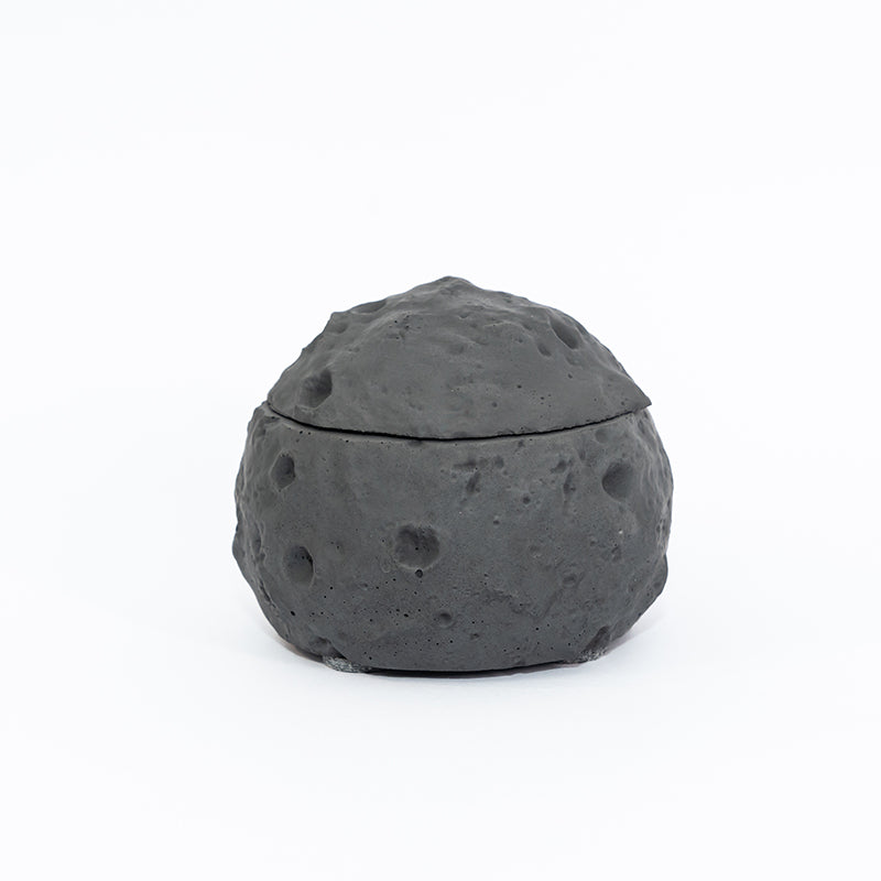 Buy Alpine Concrete Firepit Showpieces from Vaaree