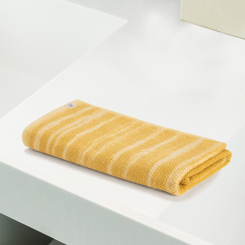 Buy Sunscreen Terry Cotton Bath Towel - Yellow Bath Towels from Vaaree