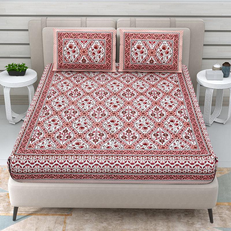 Buy Tasho Geometric Bedsheet - Red Bedsheets from Vaaree