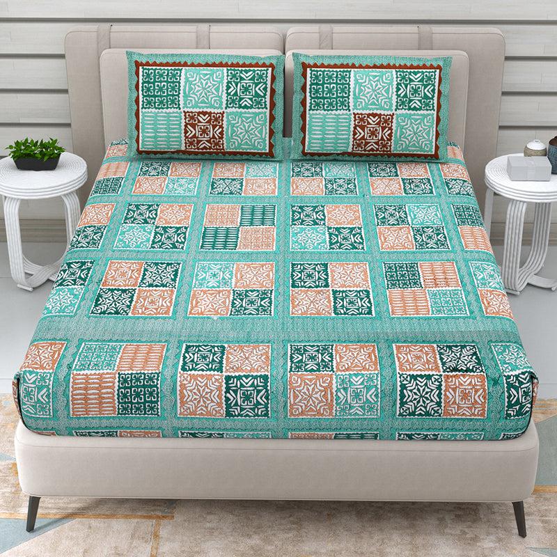 Buy Bida Geometric Bedsheet - Green Bedsheets from Vaaree