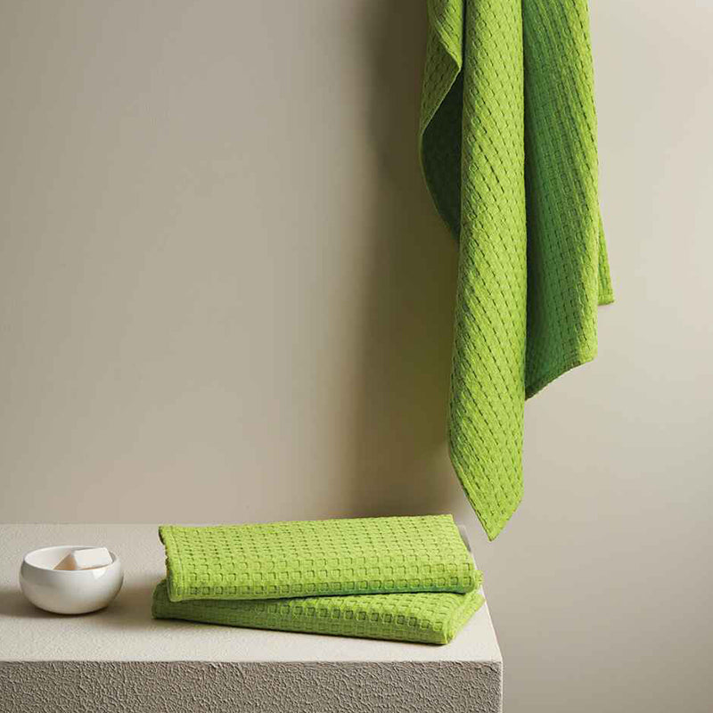 Buy Haimi Textured Waffle Towel Combo (Green) - Four Piece Set Towel Sets from Vaaree