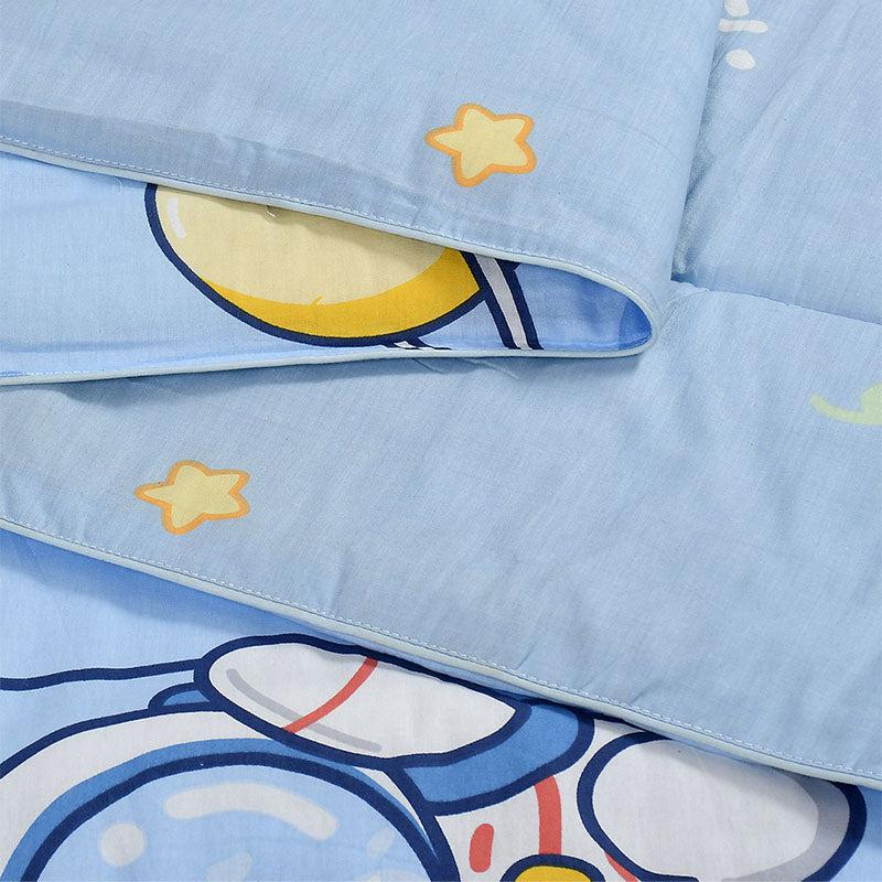 Buy Space Astronuts Kids Bedding Set Bedding Set from Vaaree