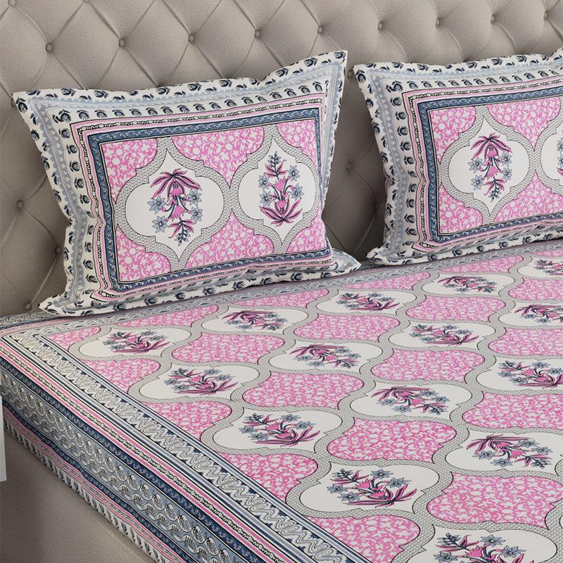 Buy Devarna Printed Bedsheet - Pink Bedsheets from Vaaree