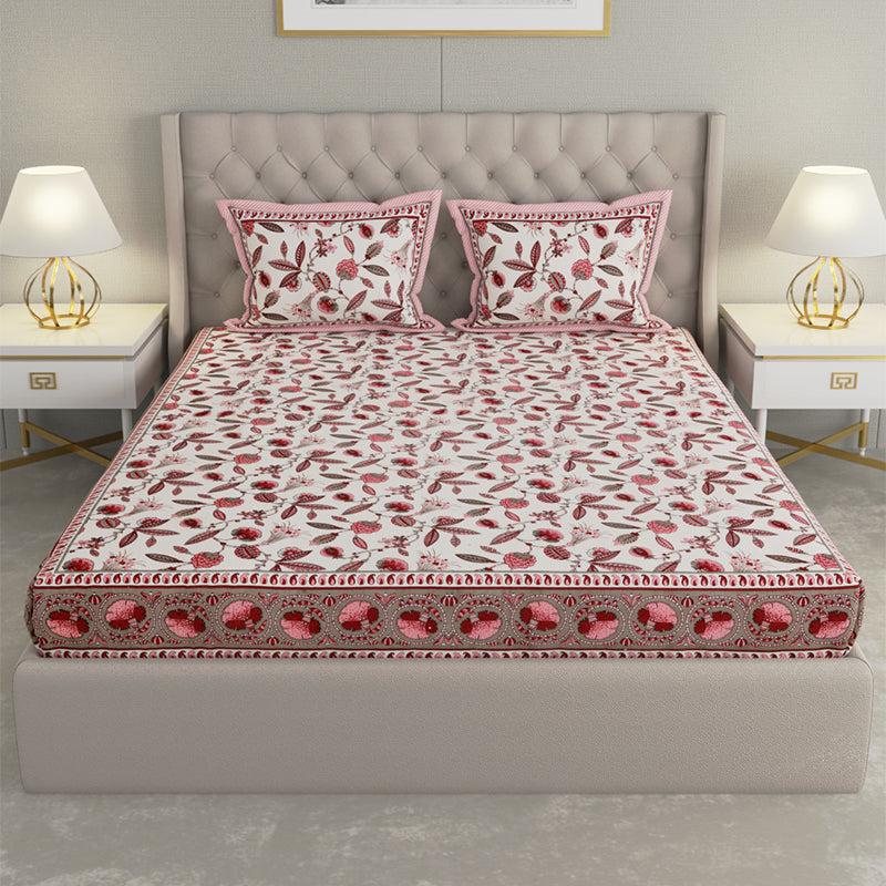 Buy Suvarna Printed Bedsheet - Orange Bedsheets from Vaaree