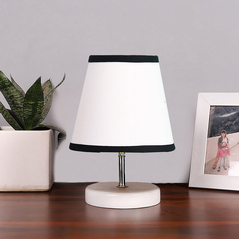 Table Lamp - Vero Table Lamp - White