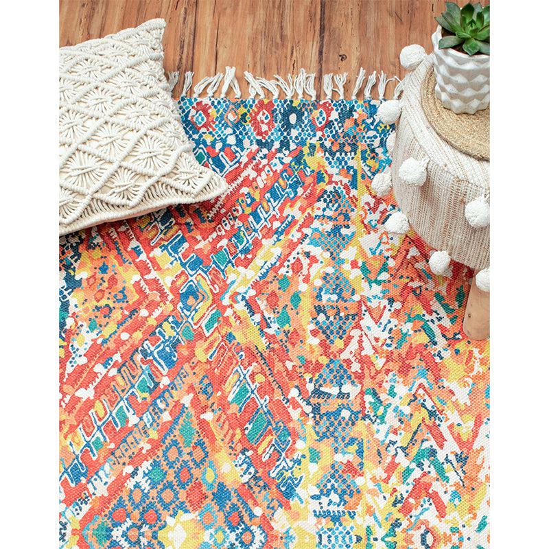 Buy Mahat Bohemian Rug Rugs from Vaaree