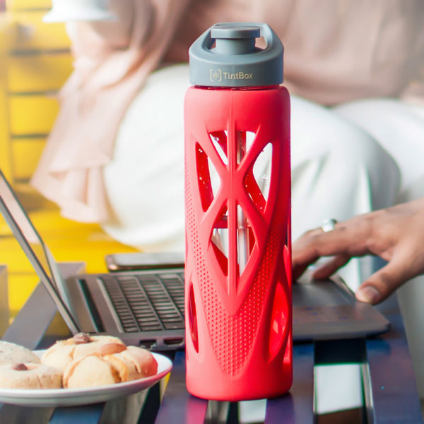 Bottle - Wego Glass Bottle With Silicon Sleeve (750 ML) - Red