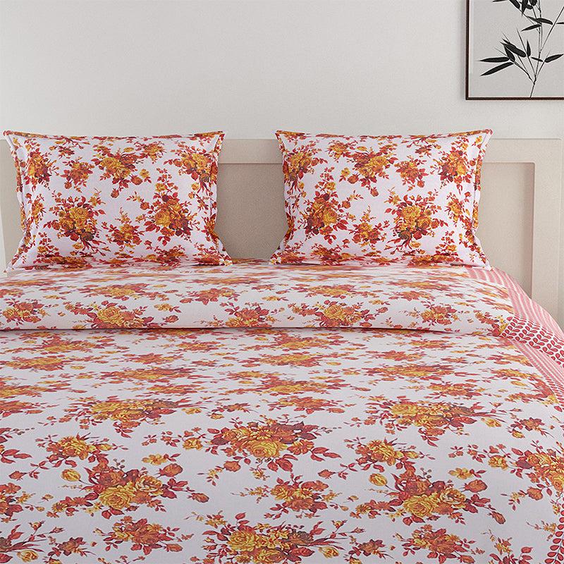 Buy Avery Floral Bedding Set - Red & Pink Bedding Set from Vaaree