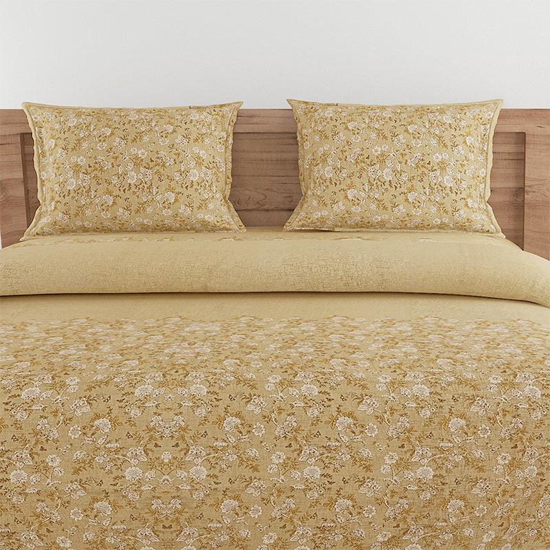 Buy Julian Floral Bedding Set Bedding Set from Vaaree