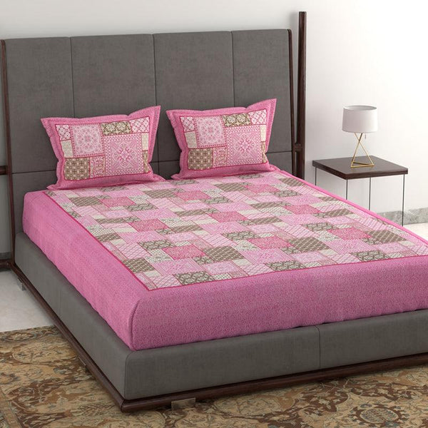 Buy Vale Geomatric Bedsheet - Pink Bedsheets from Vaaree