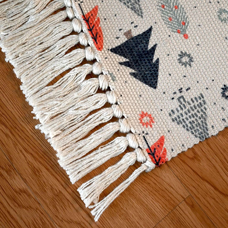 Buy Pine Clan Runner Rug Runner Rug from Vaaree