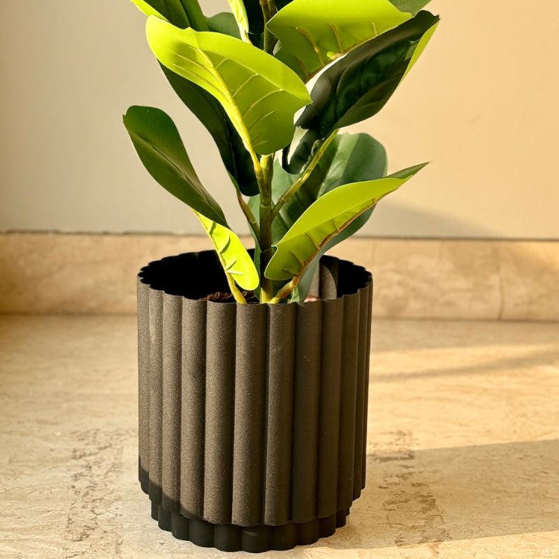 Buy Norda Nume Planter - Black Pots & Planters from Vaaree