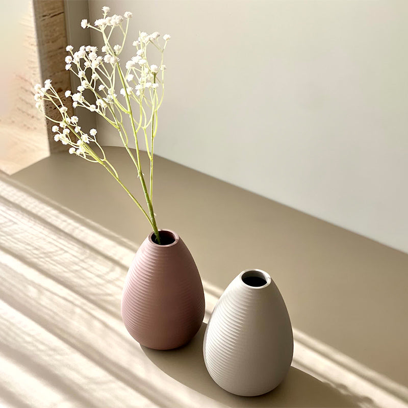 Buy Phiona Drop Vase - Rusty Pink Vase from Vaaree