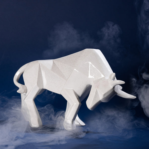 Ox Gladior Showpiece - White