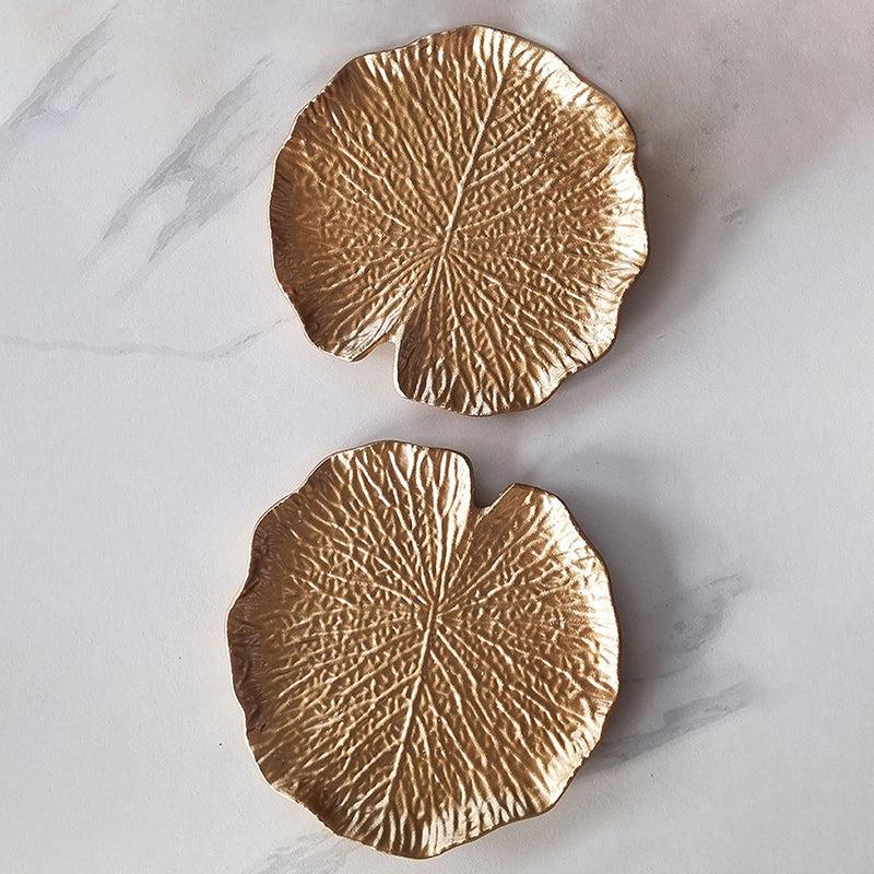 Buy Gilded Flora Platter - Set Of Two Platter from Vaaree