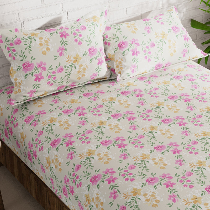 Buy Lale Floral Bedsheet Bedsheets from Vaaree