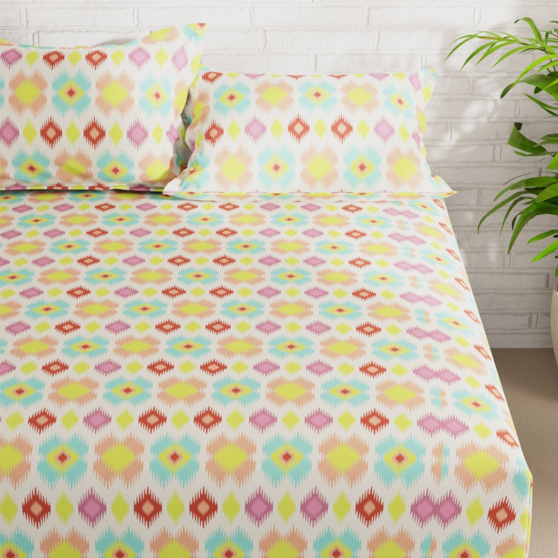 Buy Fred Abstract Bedsheet Bedsheets from Vaaree