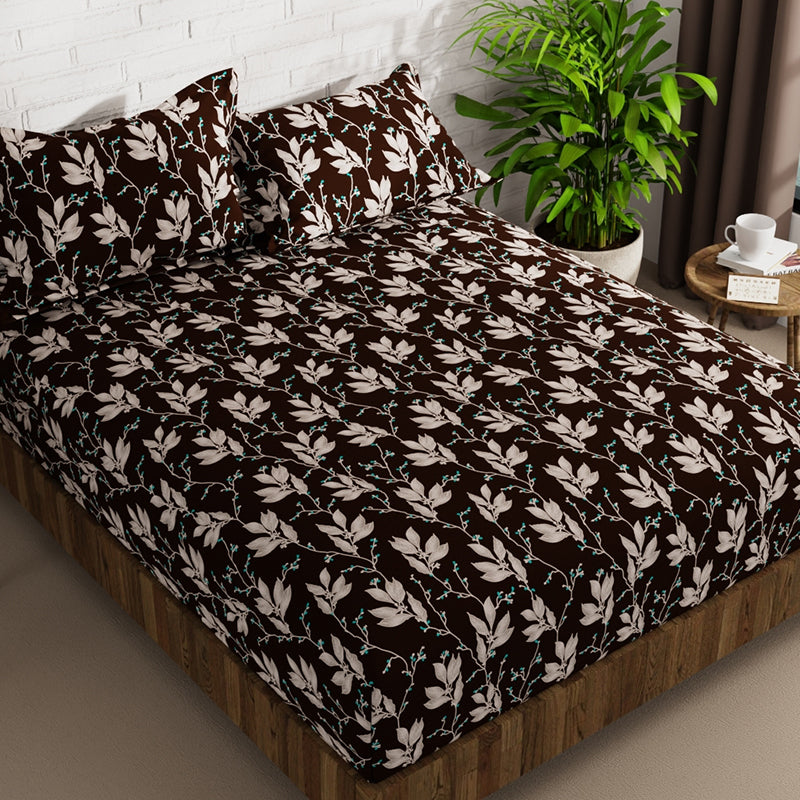 Buy Narci Floral Bedsheet Bedsheets from Vaaree