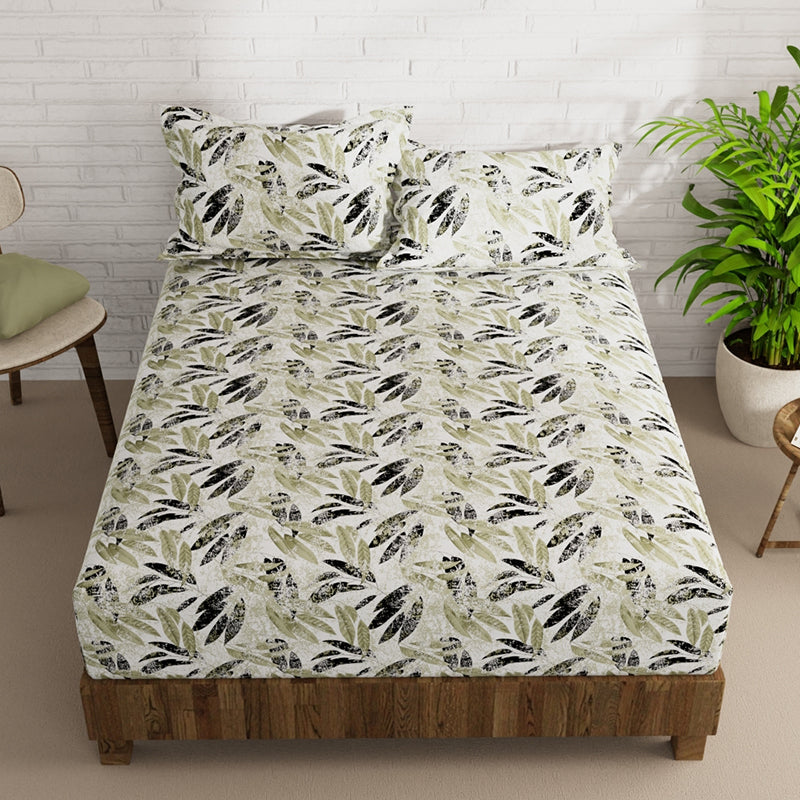 Buy Suckle Floral Bedsheet Bedsheets from Vaaree