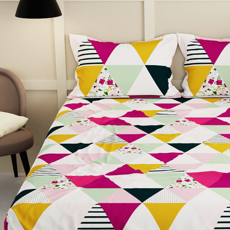 Buy Ciena Geometric Bedsheet Bedsheets from Vaaree