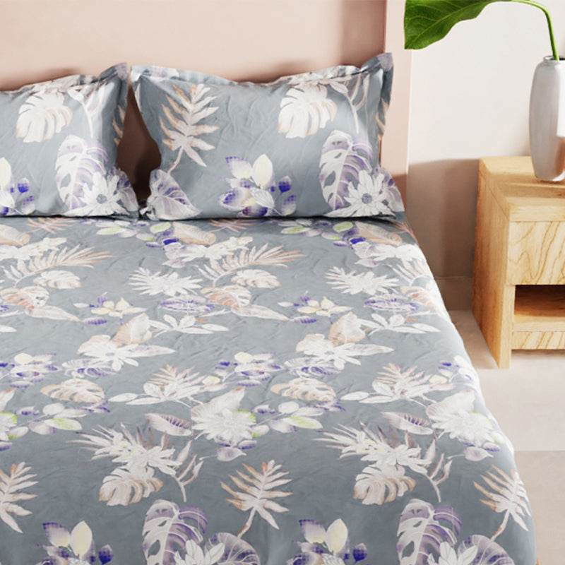 Buy Farao Floral Bedsheet Bedsheets from Vaaree