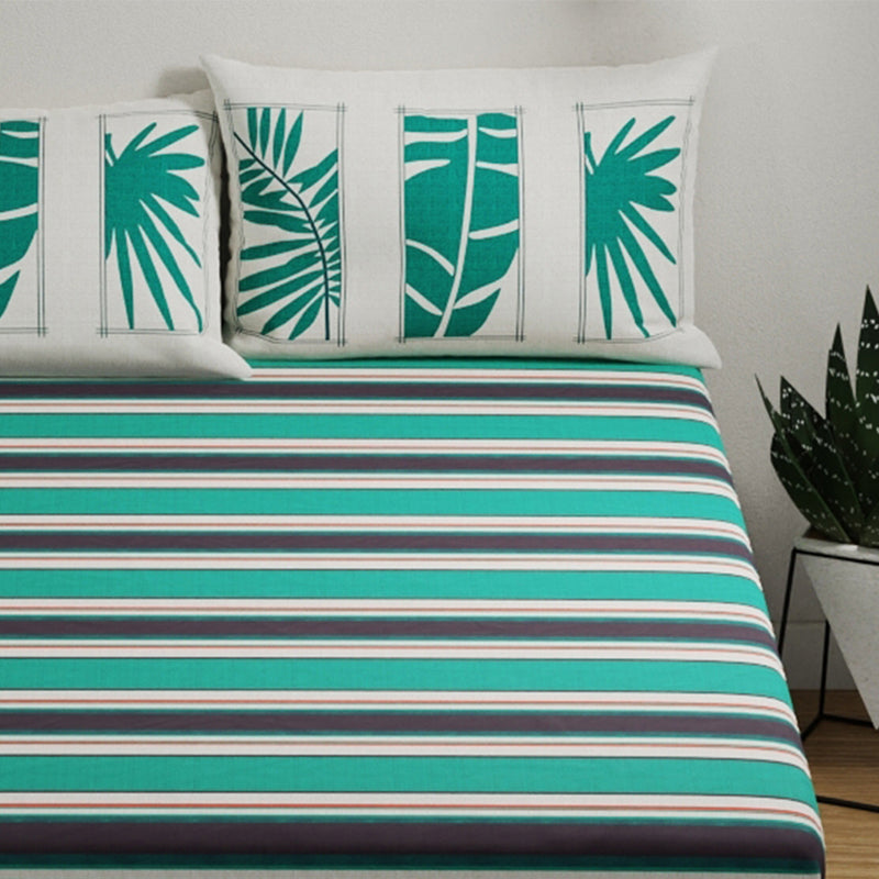 Buy Indie Striped Bedsheet - Green Bedsheets from Vaaree