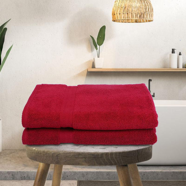 Buy Miorah Bath Towel (Red) - Set Of Two Bath Towels from Vaaree