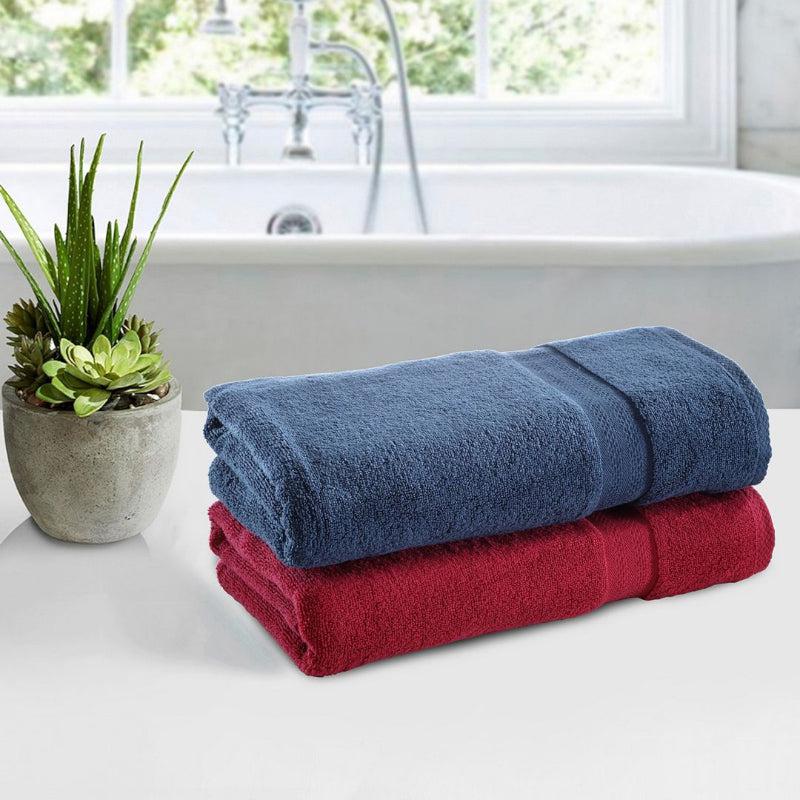 Buy Miorah Bath Towel (Red & Blue) - Set Of Two Bath Towels from Vaaree