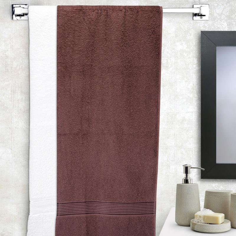 Buy Bodil Bath Towel (White & Brown) - Set Of Two Bath Towels from Vaaree